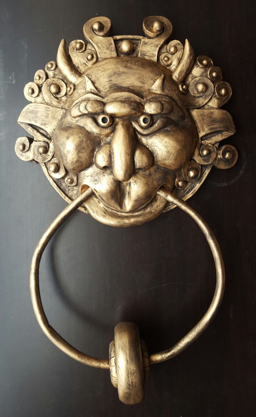 80 S Kids You Need These Labyrinth Door Knockers Like Now