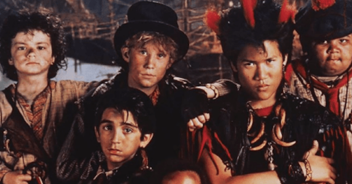 26-years-after-hook-came-out-the-lost-boys-actually-did-grow-up