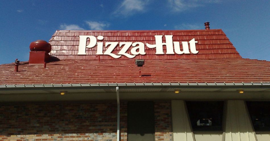 Reasons Why None Of Us Will Ever Forget Our Pizza Hut Experiences